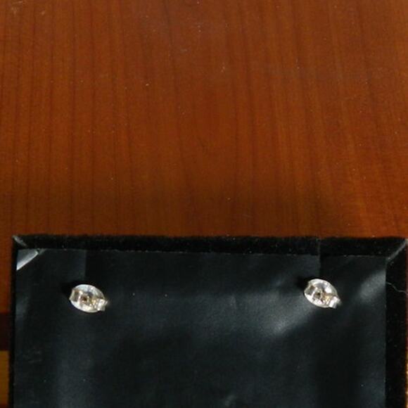 Vintage Southwest Design Dangle 925 Pierced Earrings - Picture 3 of 8